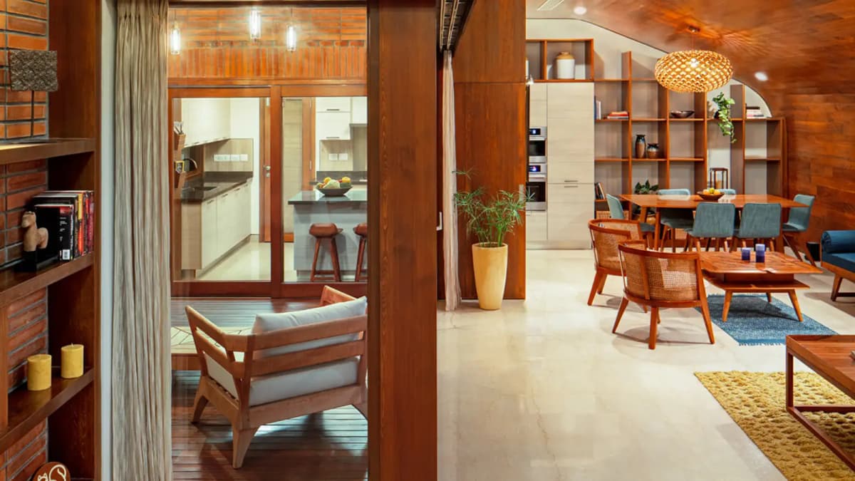 After the rain entrance 2